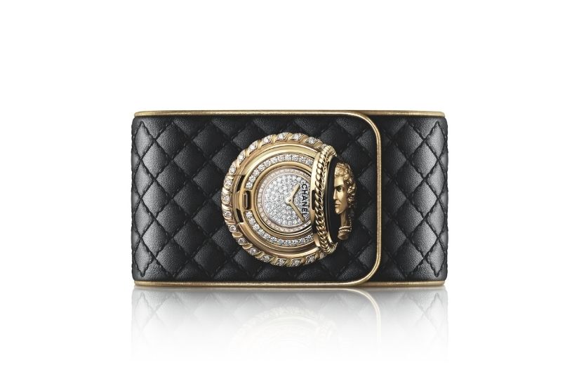 CHANEL Mademoiselle Privé Bouton